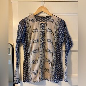 American Eagle patterned long sleeved shirt